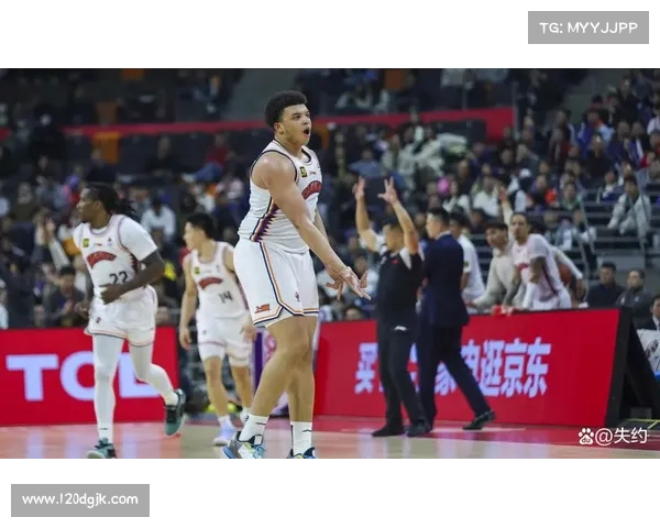 上海男篮已上报洛夫顿和培根优先续约权为核心球员续约计划 上海男篮已上报洛夫顿和培根优先续约权为核心球员续约计划