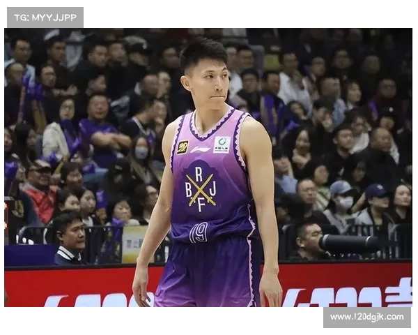 宁波男篮与刘晓宇完成签约 新赛季将担任助教兼球员 宁波男篮与刘晓宇完成签约 新赛季将担任助教兼球员